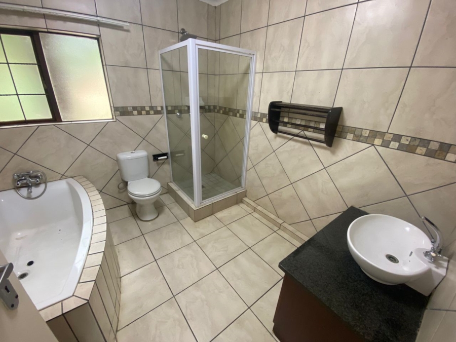 3 Bedroom Property for Sale in Waterval East North West